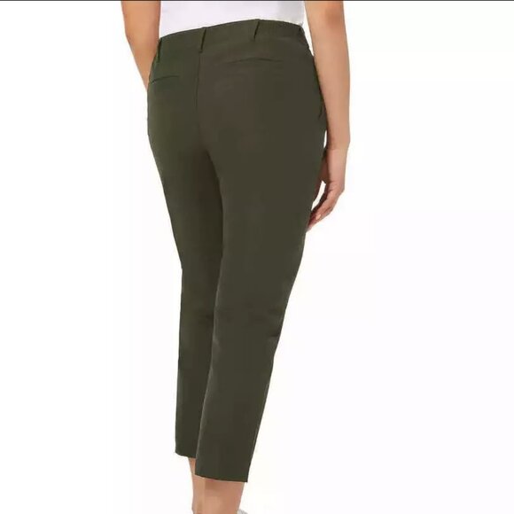 Kirkland Signature Women’s Stretch Cropped Olive / Green Travel Pants size 4 - Picture 2 of 8
